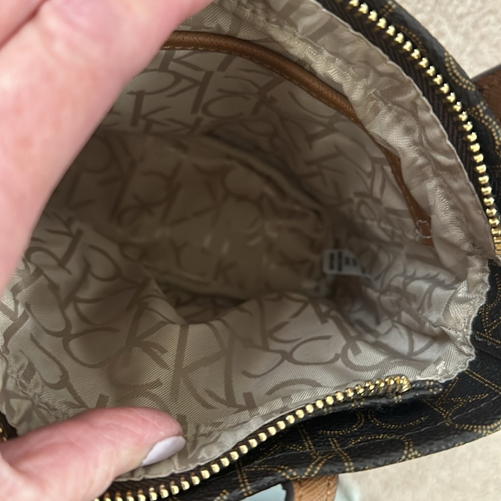 Calvin Klein purse - Picture 5 of 5